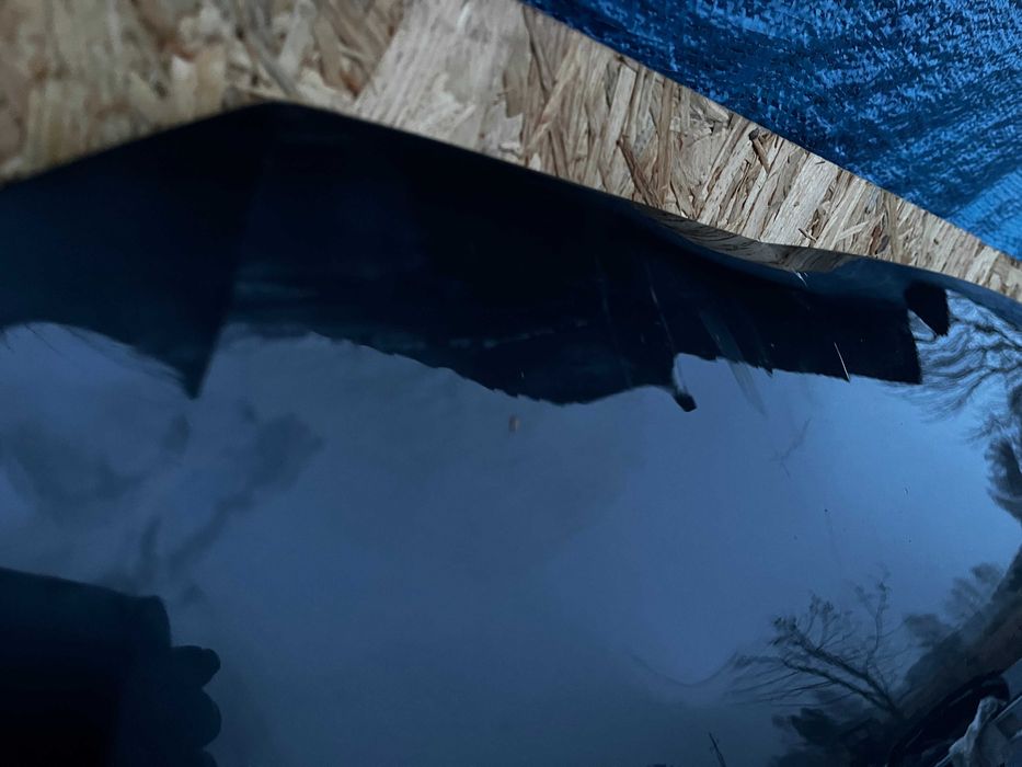 Maska Audi A4 B9 8W0