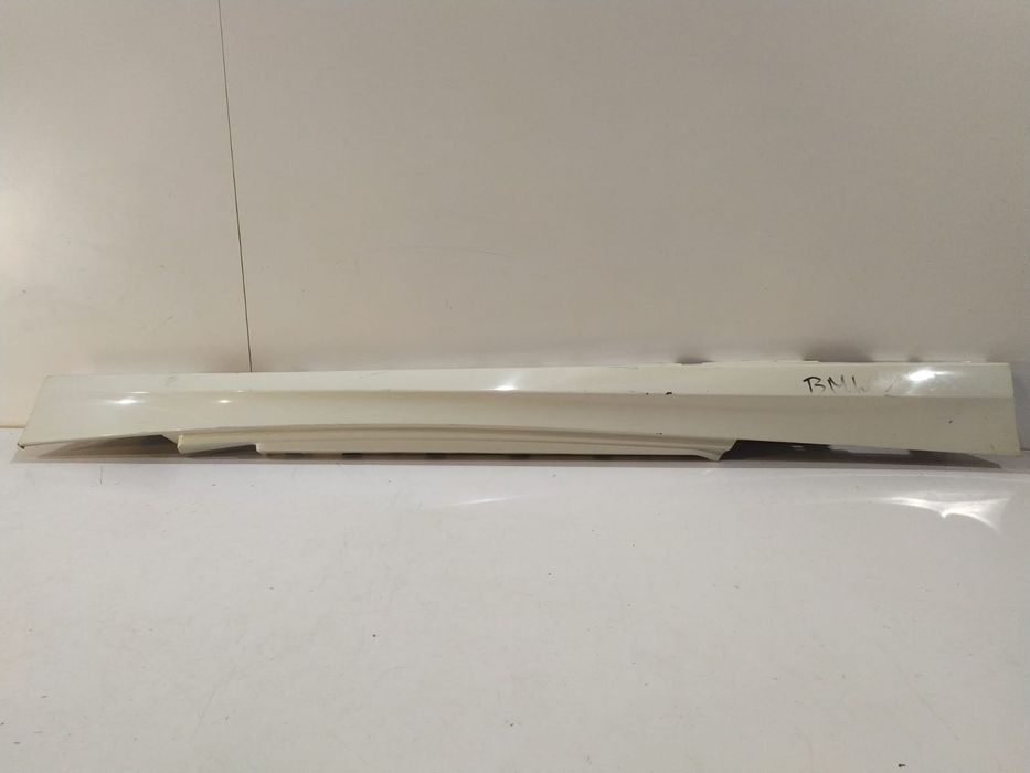 bmw 1 e81 / e82 listwa / osłona progu prawa- 14392