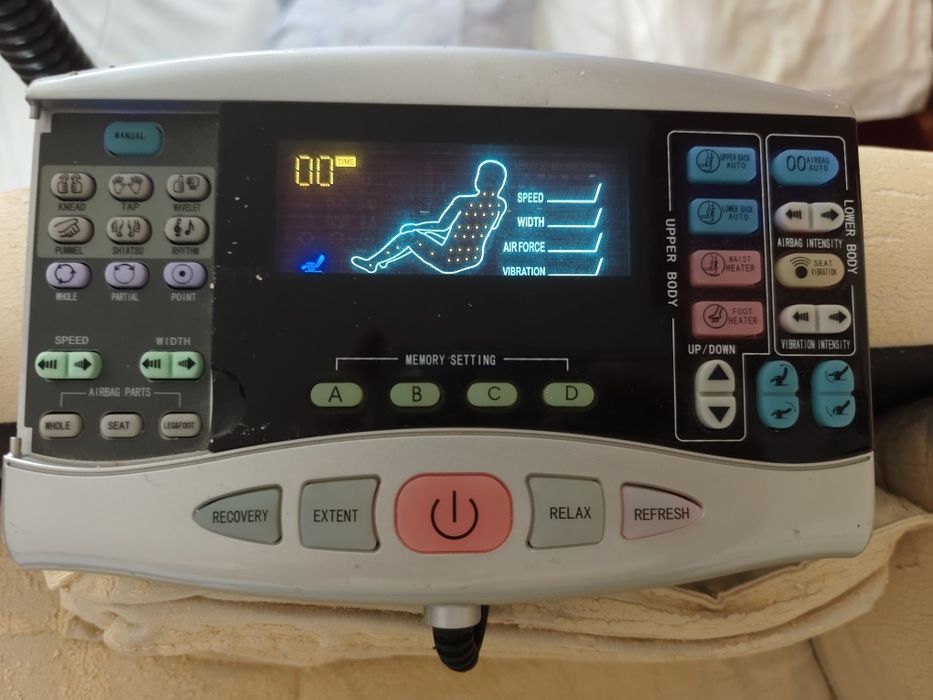 Cadeira de Massagem RT-Z06 Deluxe