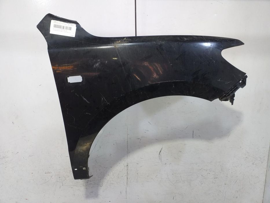 Guarda-Lamas Frente Direito Hyundai Santa