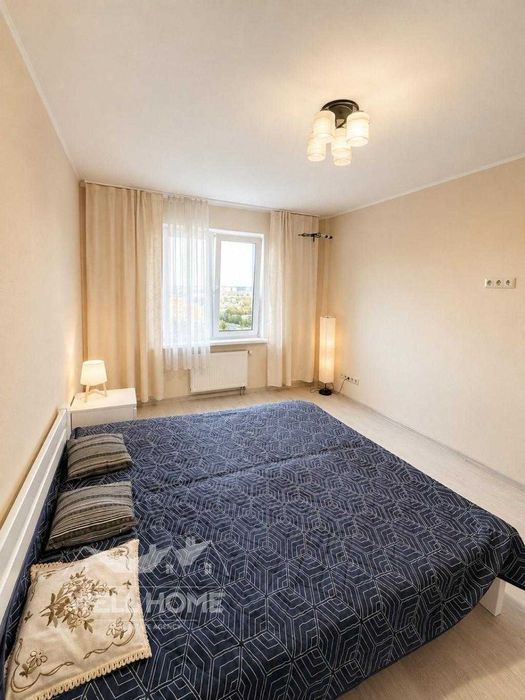 Продаж квартири 1к Науки, 60а м.Деміївська Київ