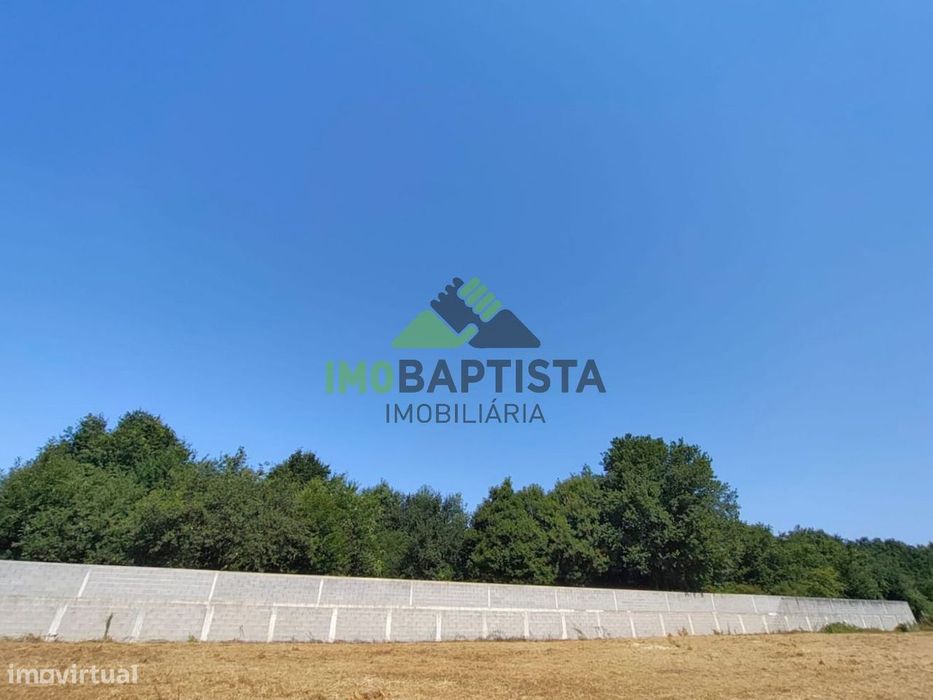 Land for Construction in Canedo (6500 m2)
