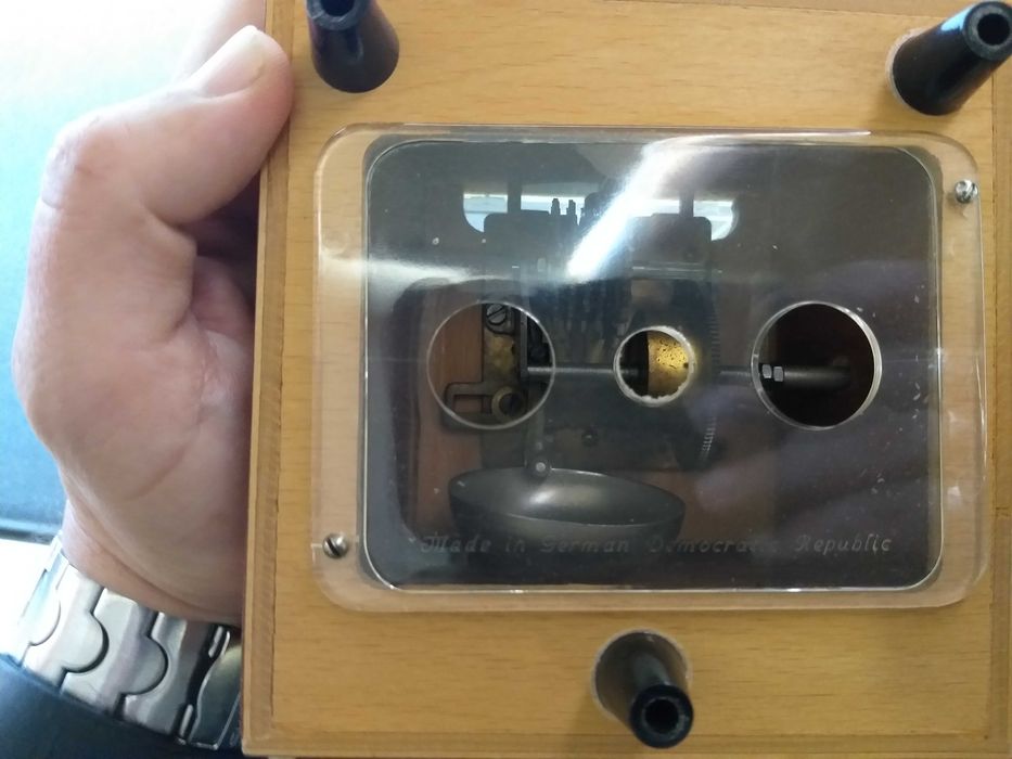 Metrónomo analógico