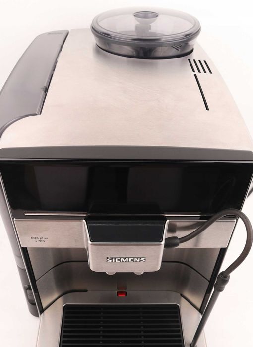 Siemens EQ.6 plus s700 Ekspres do kawy TE657503DE 1500W 19 bar