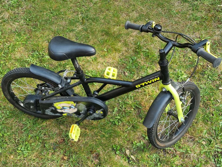 Rower dla chłopca btwin dark hero  16 cali