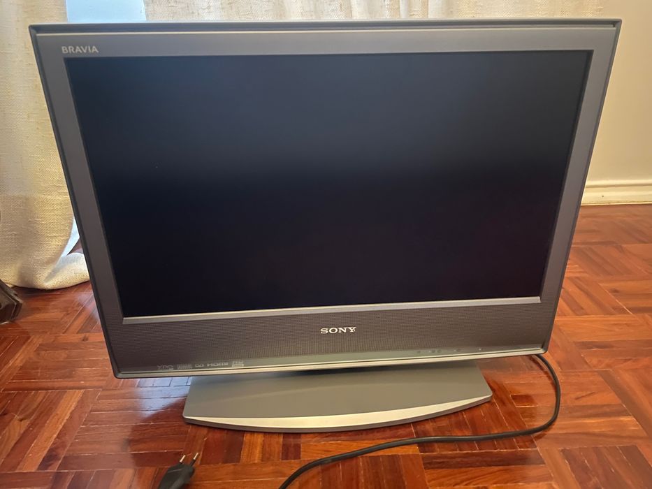 TV Sony KDL-20S2000