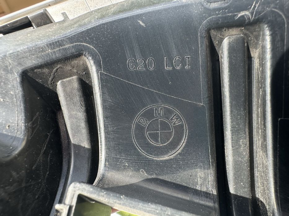 Oryginalny grill BMW G20 LCI komplet OEM, stan bdb