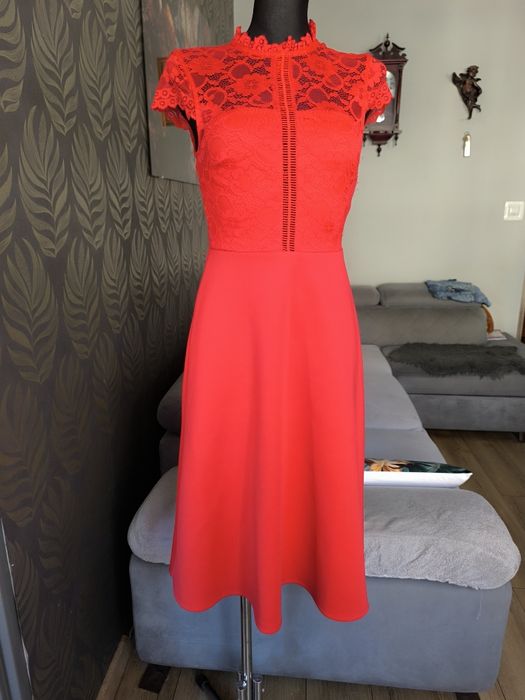 Czerwona sukienka S 36 koronkową góra ASOS koktajlowa wizytowa
