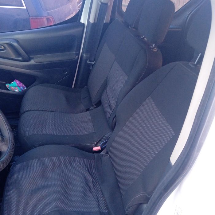 Пежо партнер 2008 р.в.