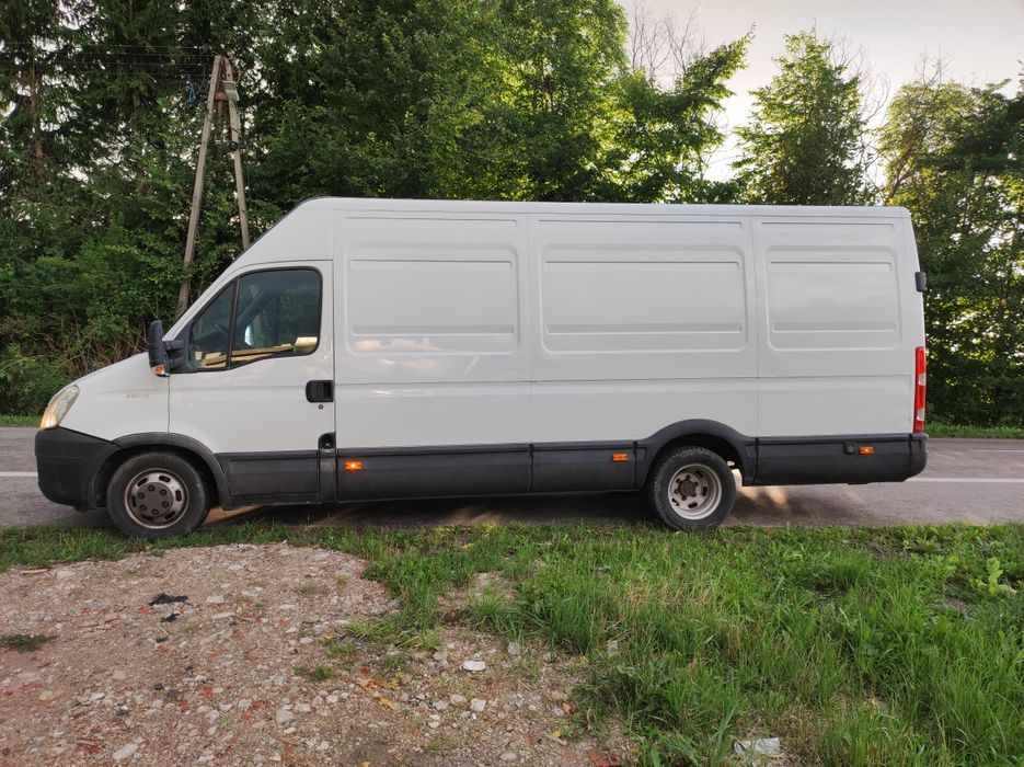 Wynajem busa 8os i furgon