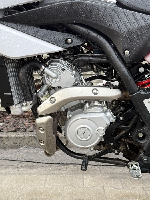 Yamaha WR 125 SUPERMOTO A1/B