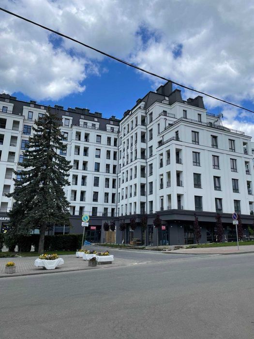 Оренда комерційних приміщень в ЖК Люкс