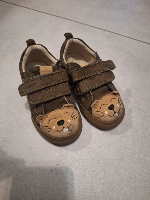 Trzewiczki dla chłopca r 25