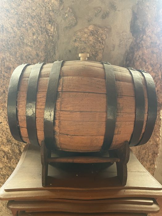 4 pipos barris antigos em madeira, decorativos