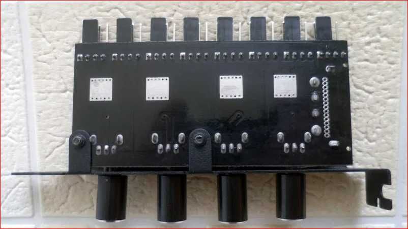 Реобас, хаб, сплітер, 8-ми канальний розгалужувач кулера 3\4 pin.