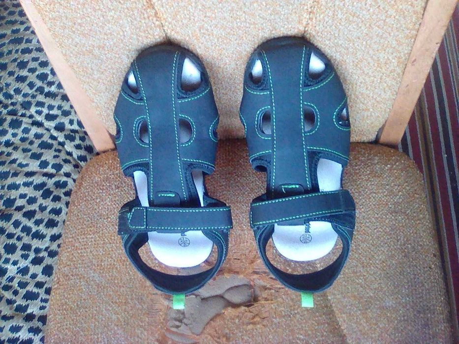 Sandały damskie lub męskie pepperts (EUR 36 / wkładka 23 cm).