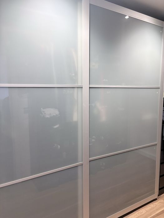 Portas de vidro de roupeiro Pax ikea