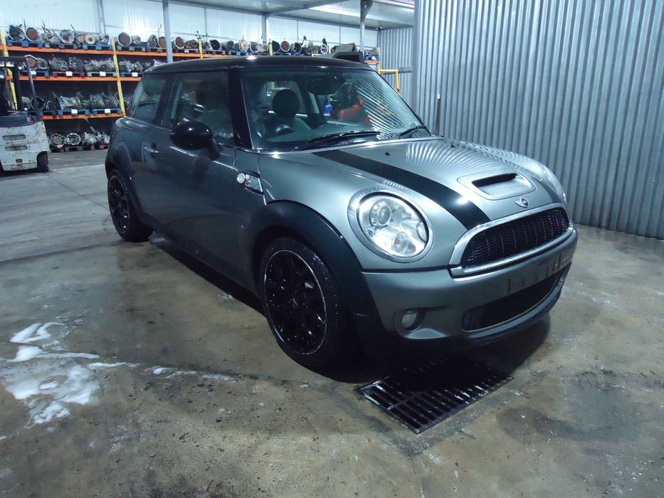 Mini 1.6 I CooperS 170cv (N14B16AB) de 2009 só ás peças