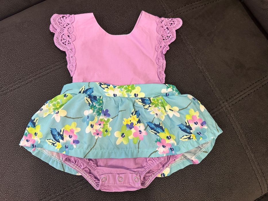 Macacão / Vestido para menina (18-24M)