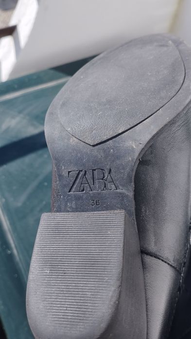Botas Zara 36 cano alto