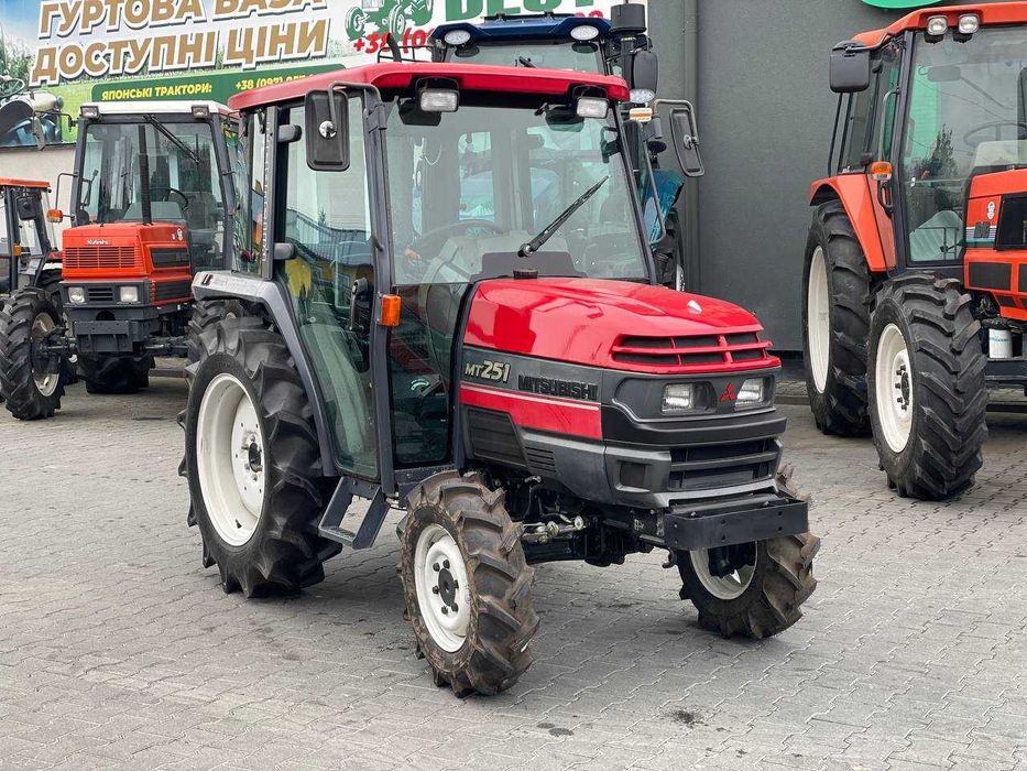 Mitsubishi MT-251 Японський Міні-трактор
