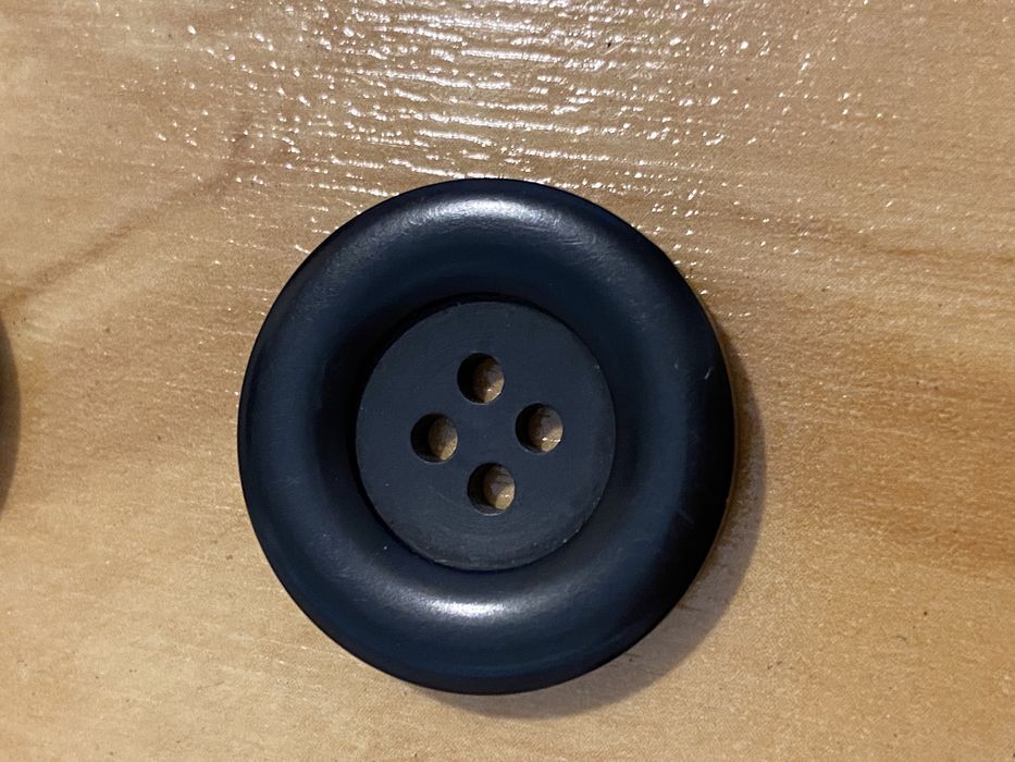 Scarell 8 guzików guziki czarne 2,5 cm od kurtki skórzanej