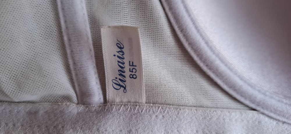 Biustonosz biały rozmiar 85F