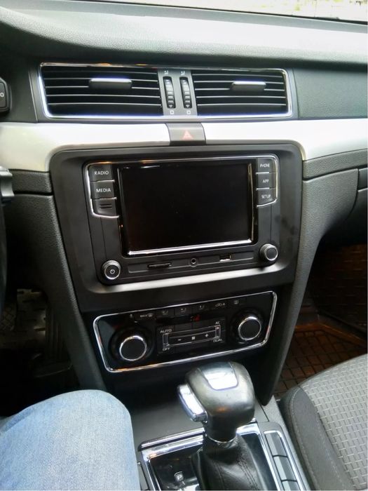 Магнітола RCD330 Plus для Skoda