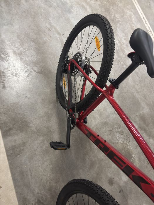 Trek Marlin M 5 Gen 3 2026 29"  Fury Red