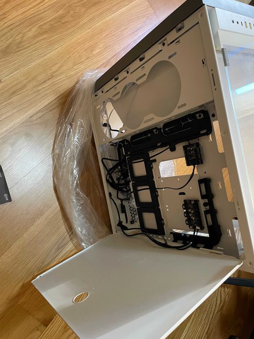 Caixa Pc Corsair iCUE 5000X RGB Branca