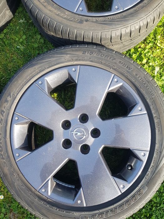 Felgi Opel 17 5x110 z Oponami
