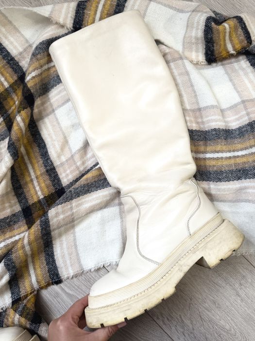 Сапоги труби молочні ШКІРА 38(39)