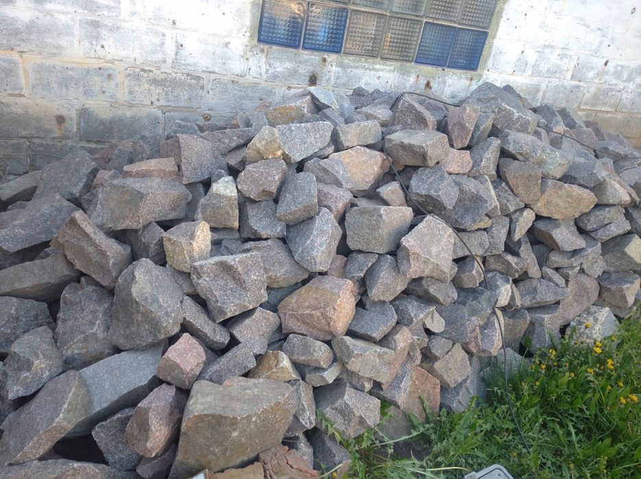 Продам бут,щебенку