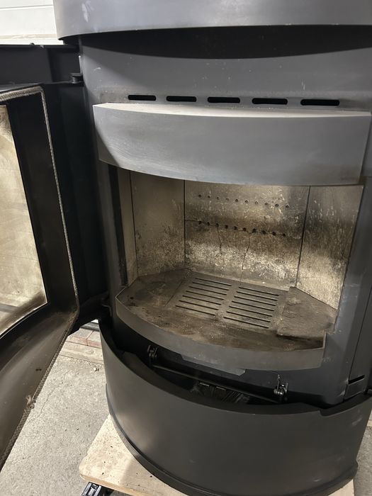 Kominek piec wolnostojący