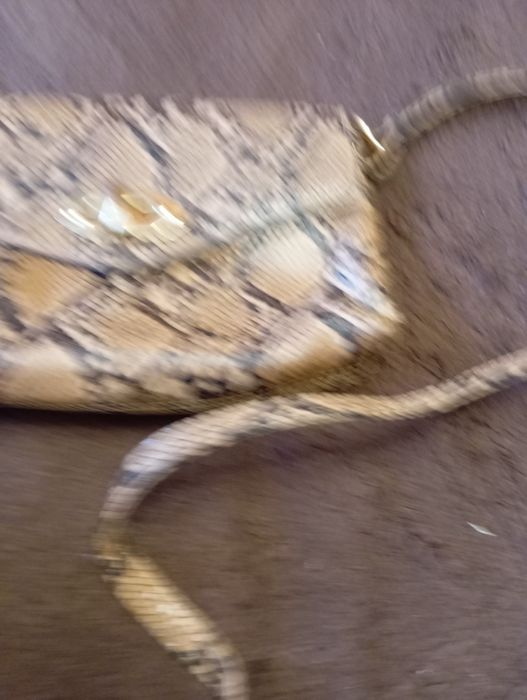 Жіноча сумочка .