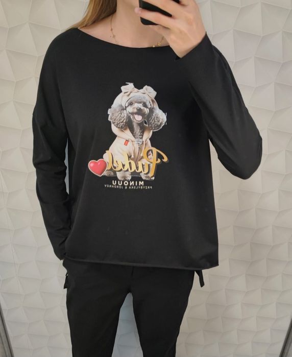 Bluzka Agnes firmy Minouu z pudelkiem