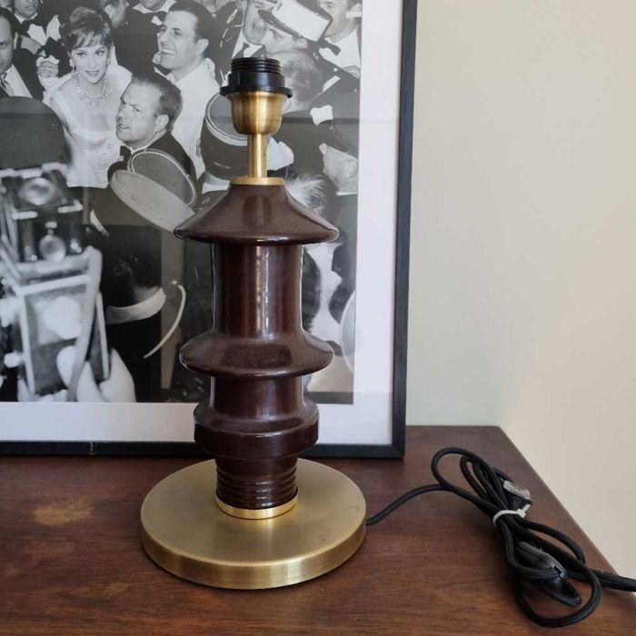 Candeeiro de Mesa em Porcelana