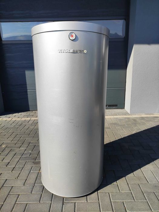 Bojler 200 L nierdzewny VIESSMANN zasobnik CWU nierdzewka
