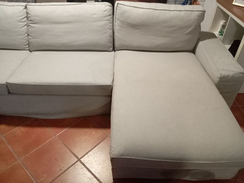 Sofá com chaiselong