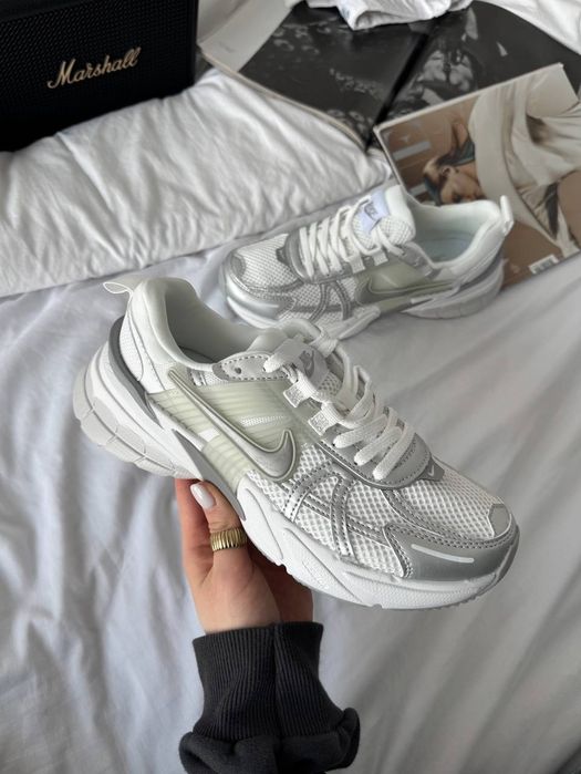 Nike V2K Runtekk Grey White
