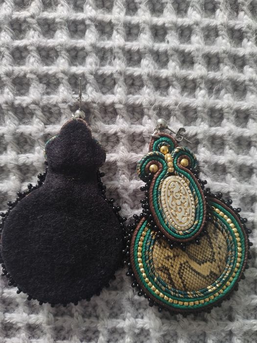 Kolczyki sutasz, motyw wąż