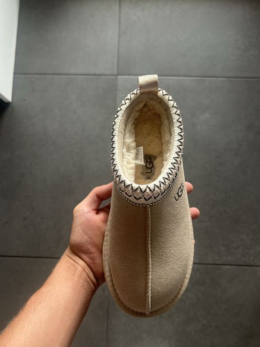 UGG TAZZ II.