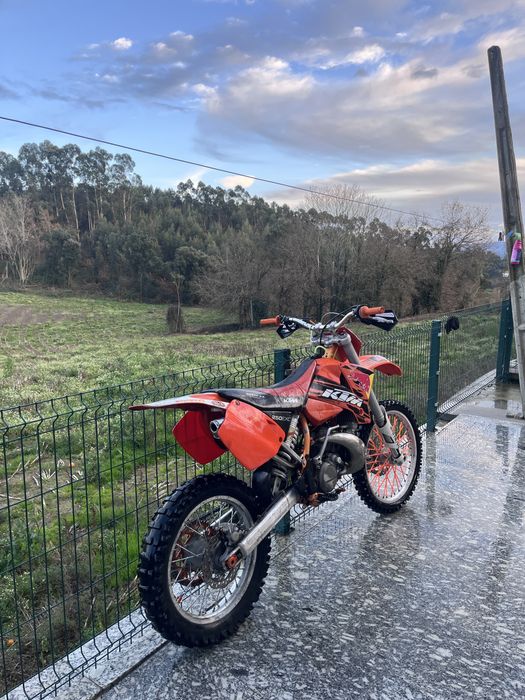 KTM EXC 200 2T – Ano 2000