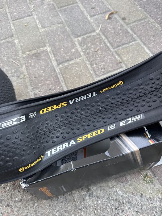 コンチネンタル　terra speed 45mm 2本セット コンチネンタル terra speed 45mm 2本セット 特セール