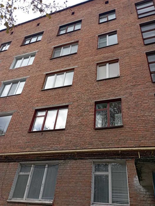 Зміна Ціни Терміново 2к Хрущівка з розділ. кімнатами в Центрі ,все поруч  Школи і ТЦ
