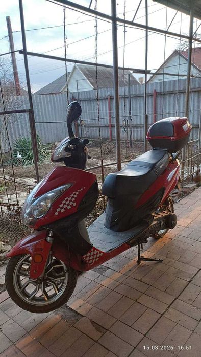 Скутер SPARK SP150S-17