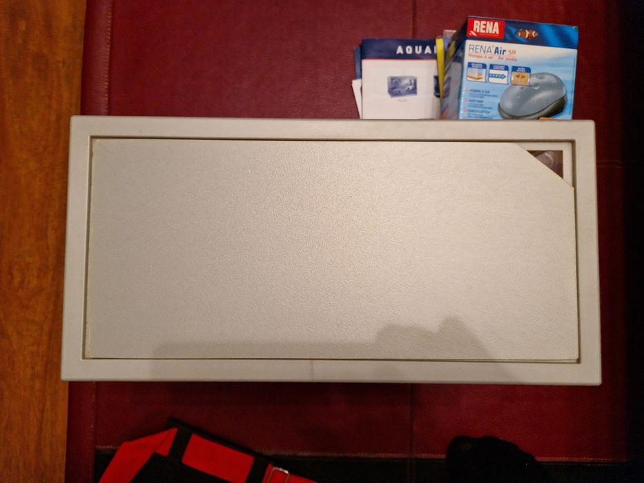 Aquário Rena Como Novo