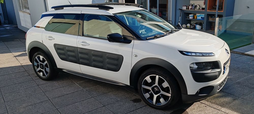 Citroën C4 Cactus 1.2 gasolina 82cv Feel em rigoroso estado — photo 4