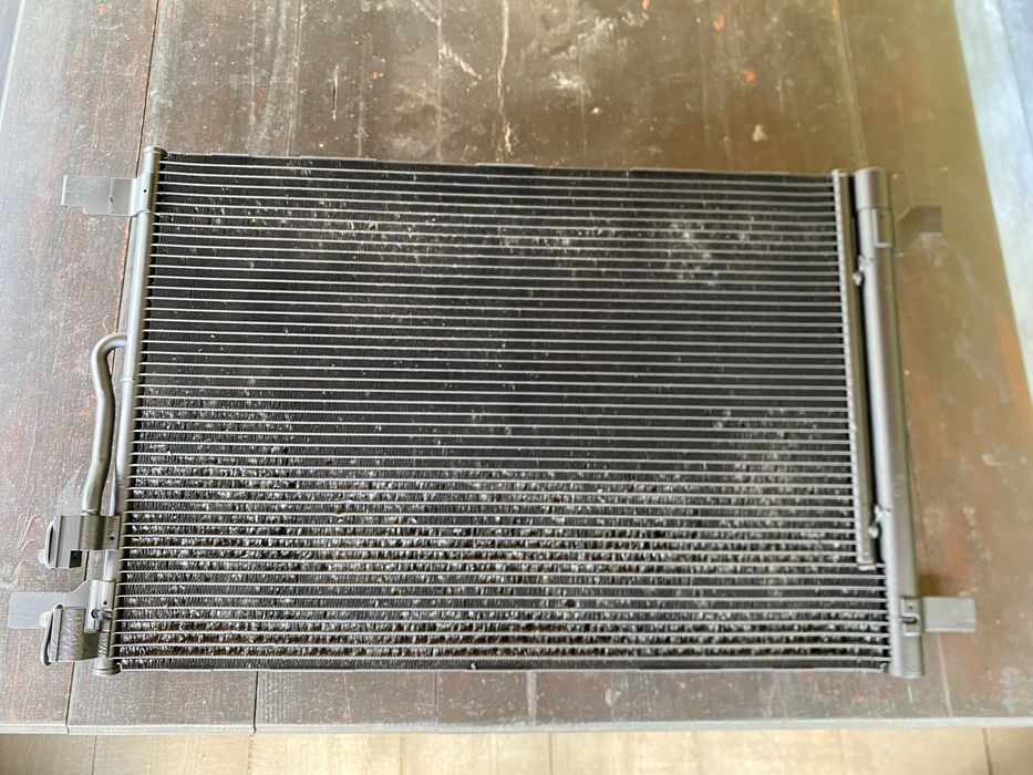 Радіатор кондиціонера audi a3