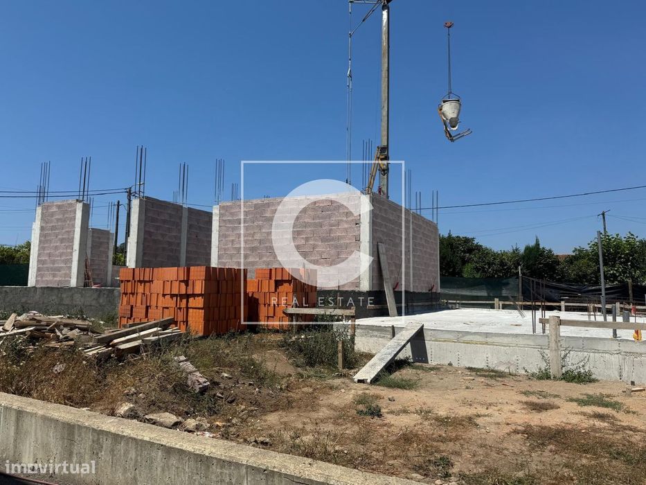 Moradia T3 Em Construção - Perelhal, Barcelos